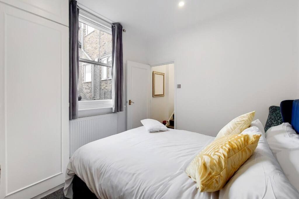 Апартаменты Immaculately Presented 1 Bed Лондон Экстерьер фото